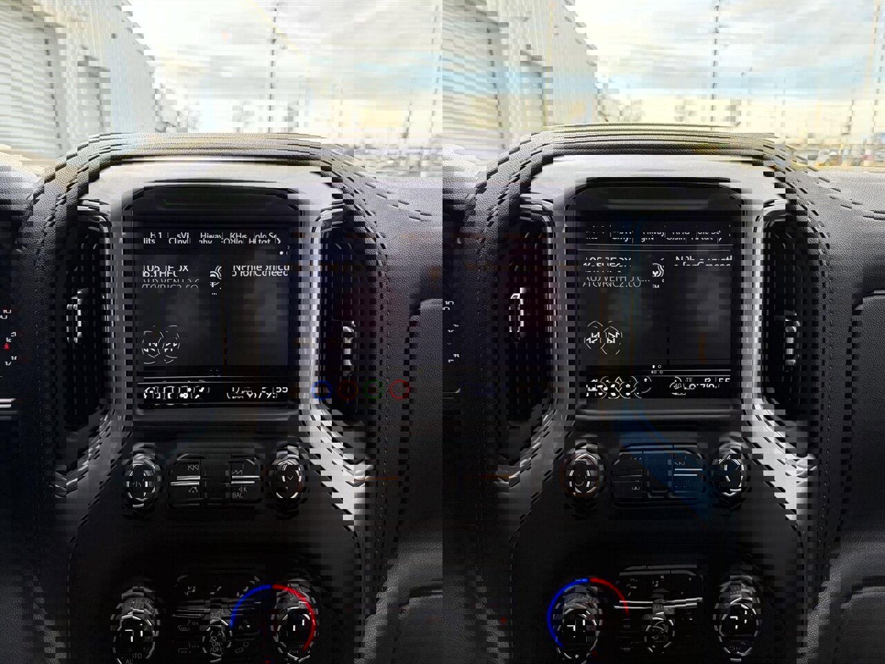 Used 2021 Chevrolet Silverado 1500 LT Trail Boss w/ Convenience Package II image 30