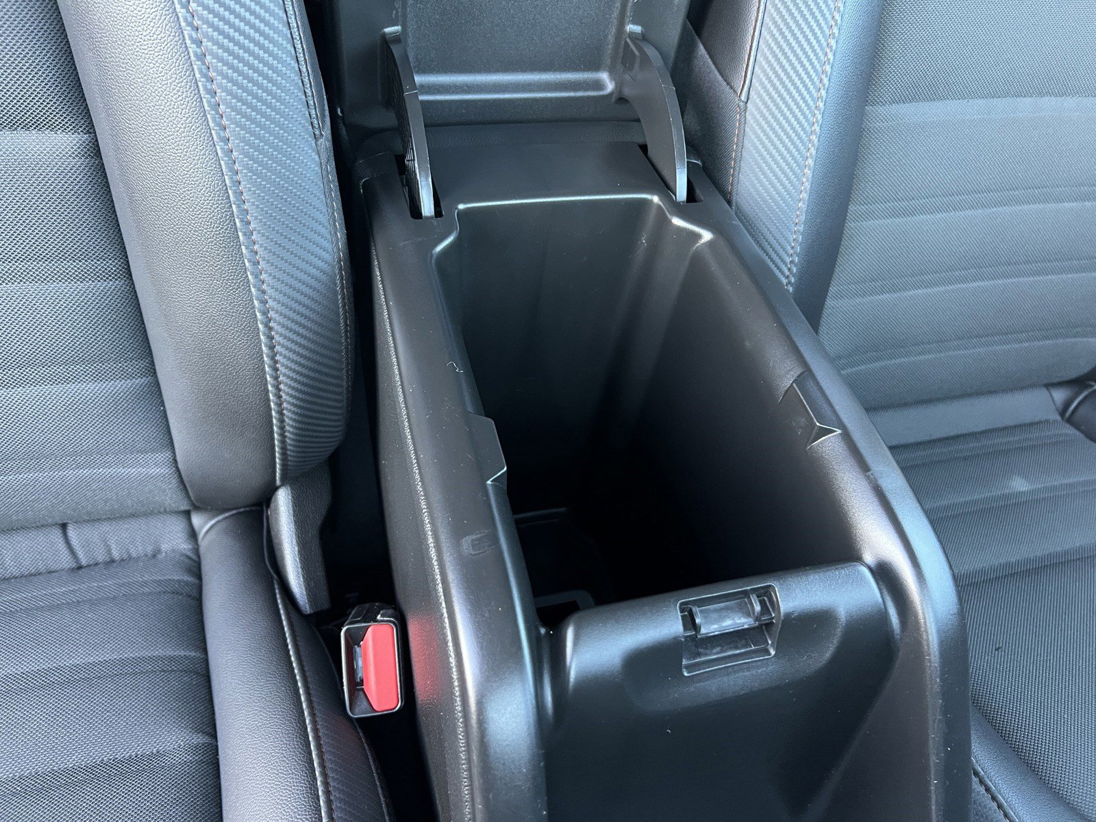 Used 2021 GMC Canyon AT4 image 29