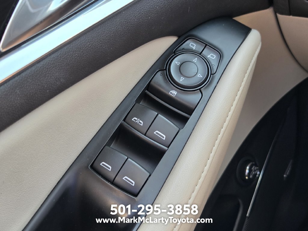 Used 2021 Buick Enclave Essence w/ Sound and Sites Package FWD image 26