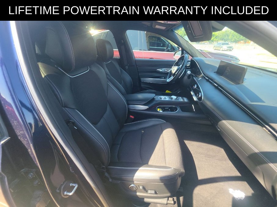 Used 2025 Genesis GV70 3.5T Sport AWD/4WD image 8