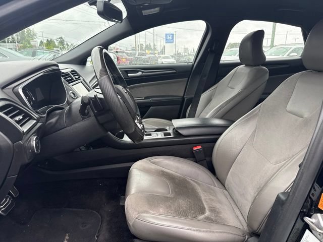 Used 2017 Ford Fusion Sport w/ Equipment Group 401A AWD/4WD image 13