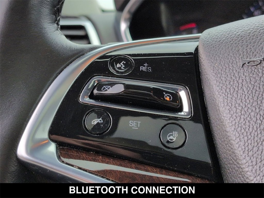 Used 2015 Cadillac SRX Luxury image 9