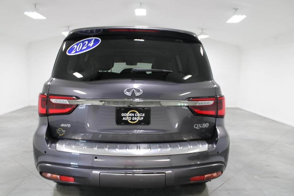 Used 2024 INFINITI QX80 Premium Select w/ Cargo Package AWD/4WD image 8