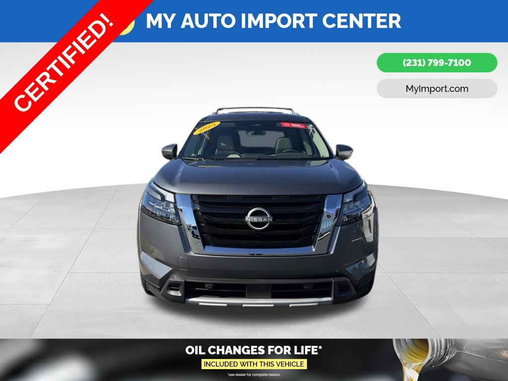 Certified 2025 Nissan Pathfinder SL w/ SL Premium Package AWD/4WD image 2