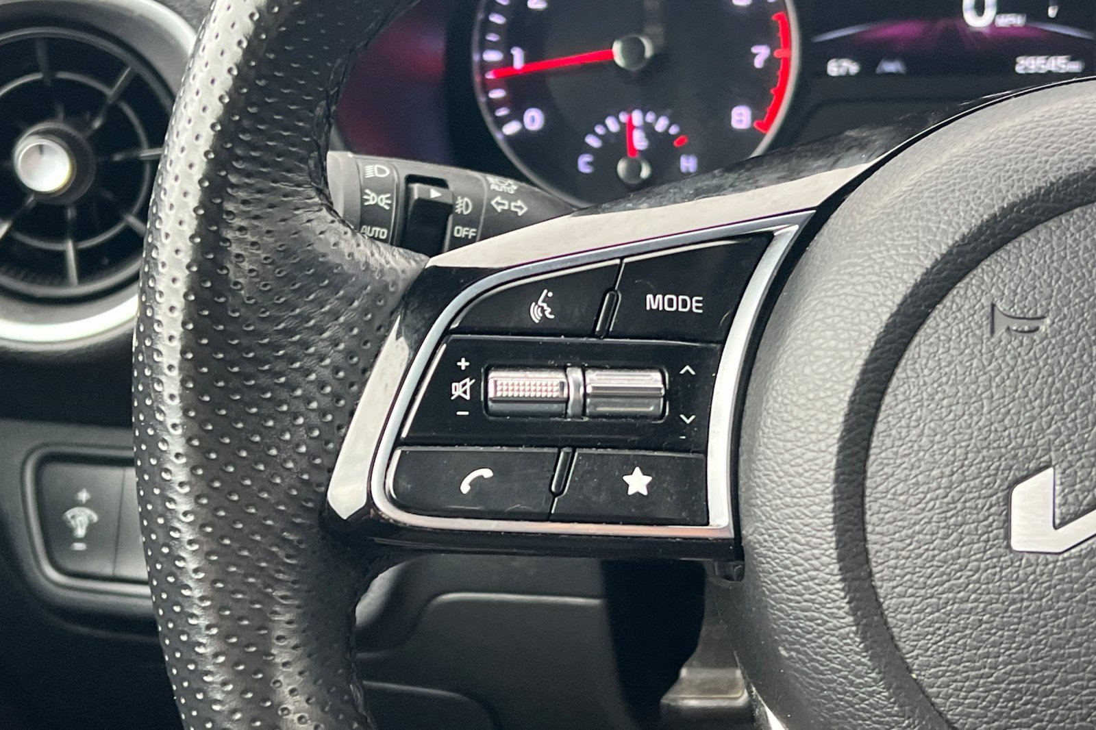 Certified 2022 Kia Forte GT-Line w/ GT-Line Premium Package image 34