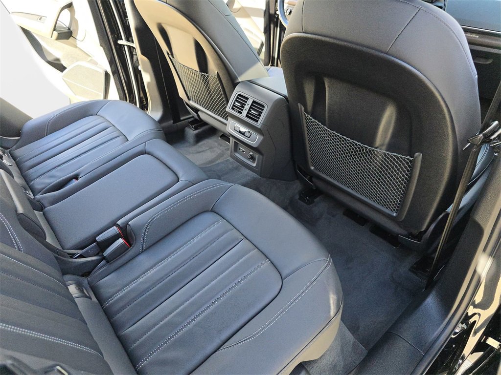 Used 2023 Audi Q5 2.0T Premium image 13