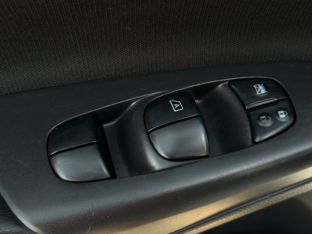 Used 2019 Nissan Sentra S FWD image 13