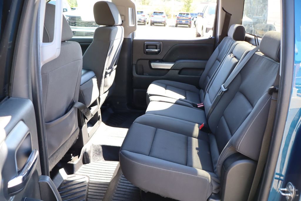 Used 2018 Chevrolet Silverado 1500 LT w/ All Star Edition image 41