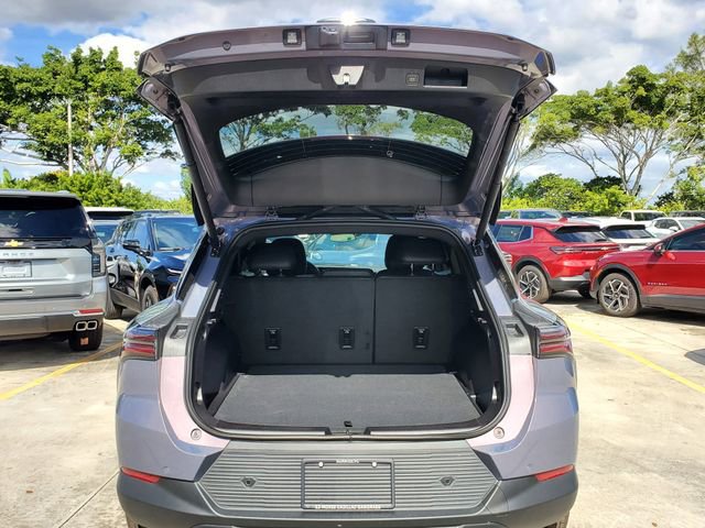 New 2026 Chevrolet Equinox EV LT image 6