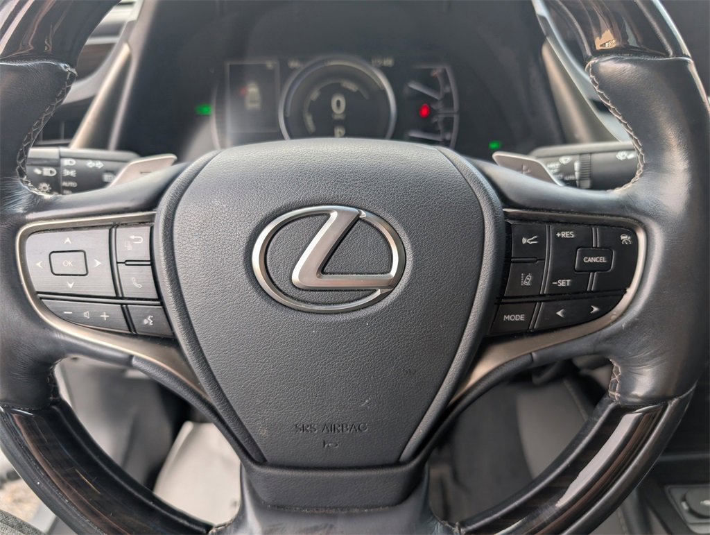 Used 2019 Lexus ES 300h image 21