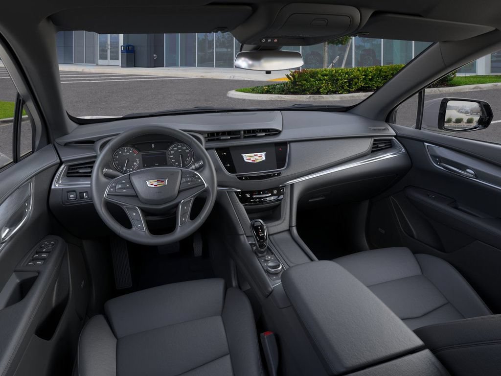 New 2025 Cadillac XT5 Luxury FWD image 15