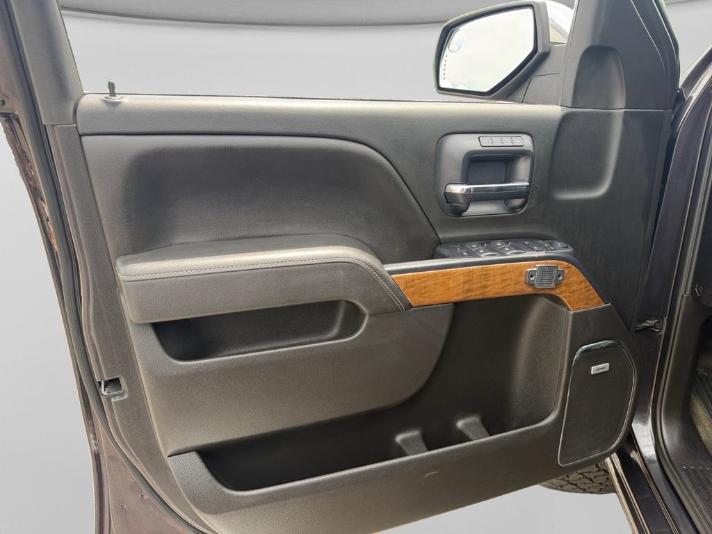 Used 2014 Chevrolet Silverado 1500 LTZ AWD/4WD image 19