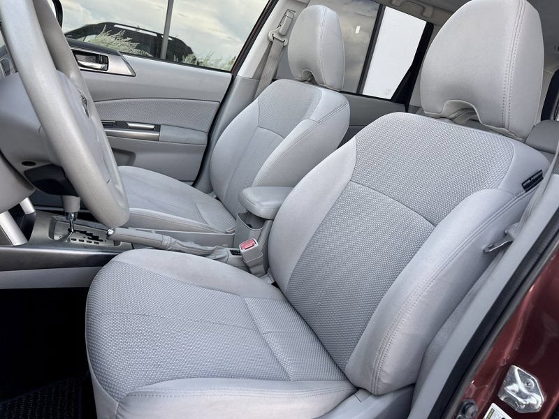 Used 2012 Subaru Forester 2.5X Premium AWD/4WD image 7