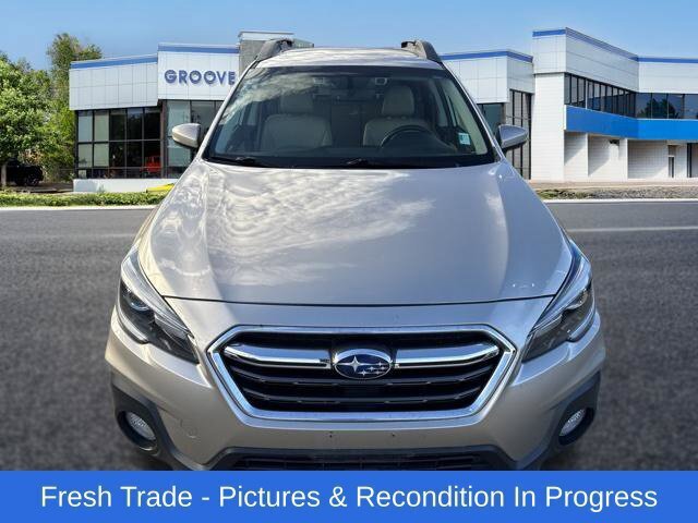 Used 2018 Subaru Outback 3.6R Limited AWD/4WD image 10