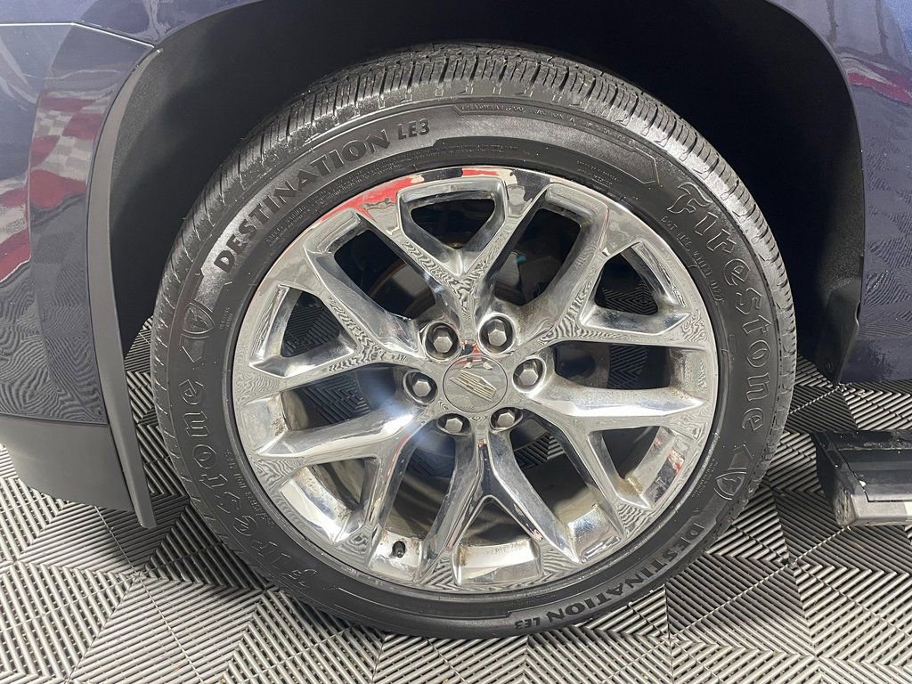 Used 2018 Cadillac Escalade Platinum image 12