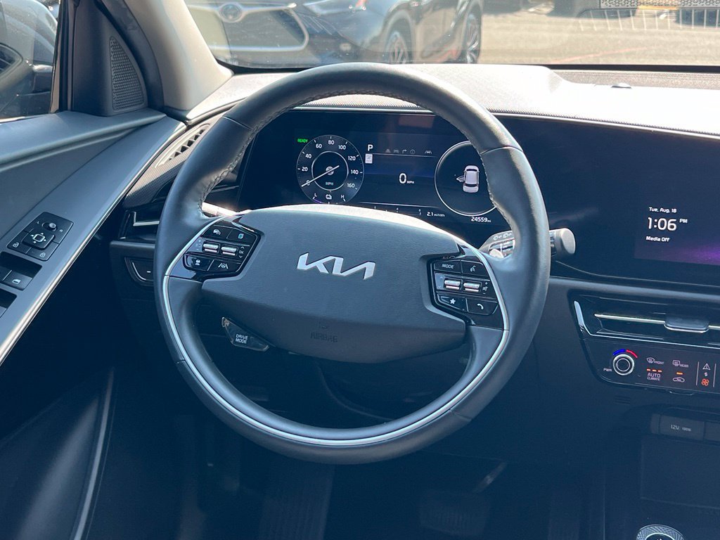 Certified 2023 Kia Niro Wind w/ Wind Preserve Package FWD image 16
