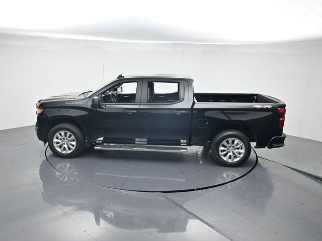 Used 2025 Chevrolet Silverado 1500 Custom image 40