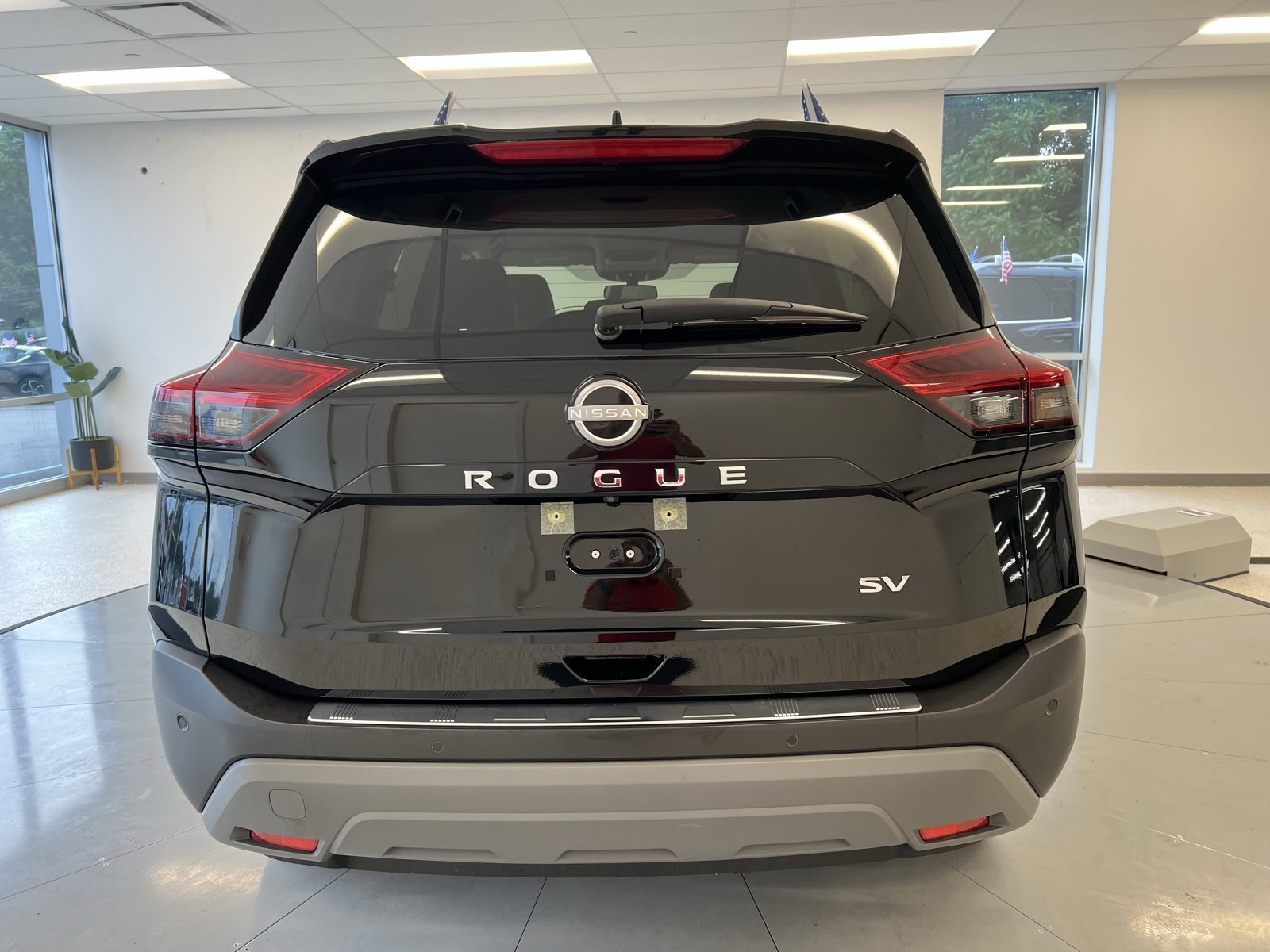 Used 2023 Nissan Rogue SV image 51