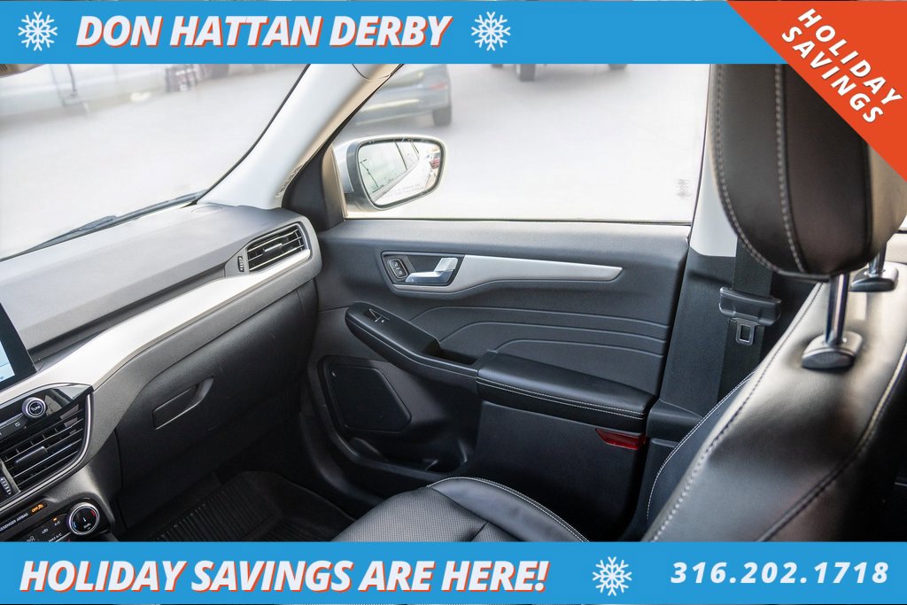 Used 2022 Ford Escape SEL image 13