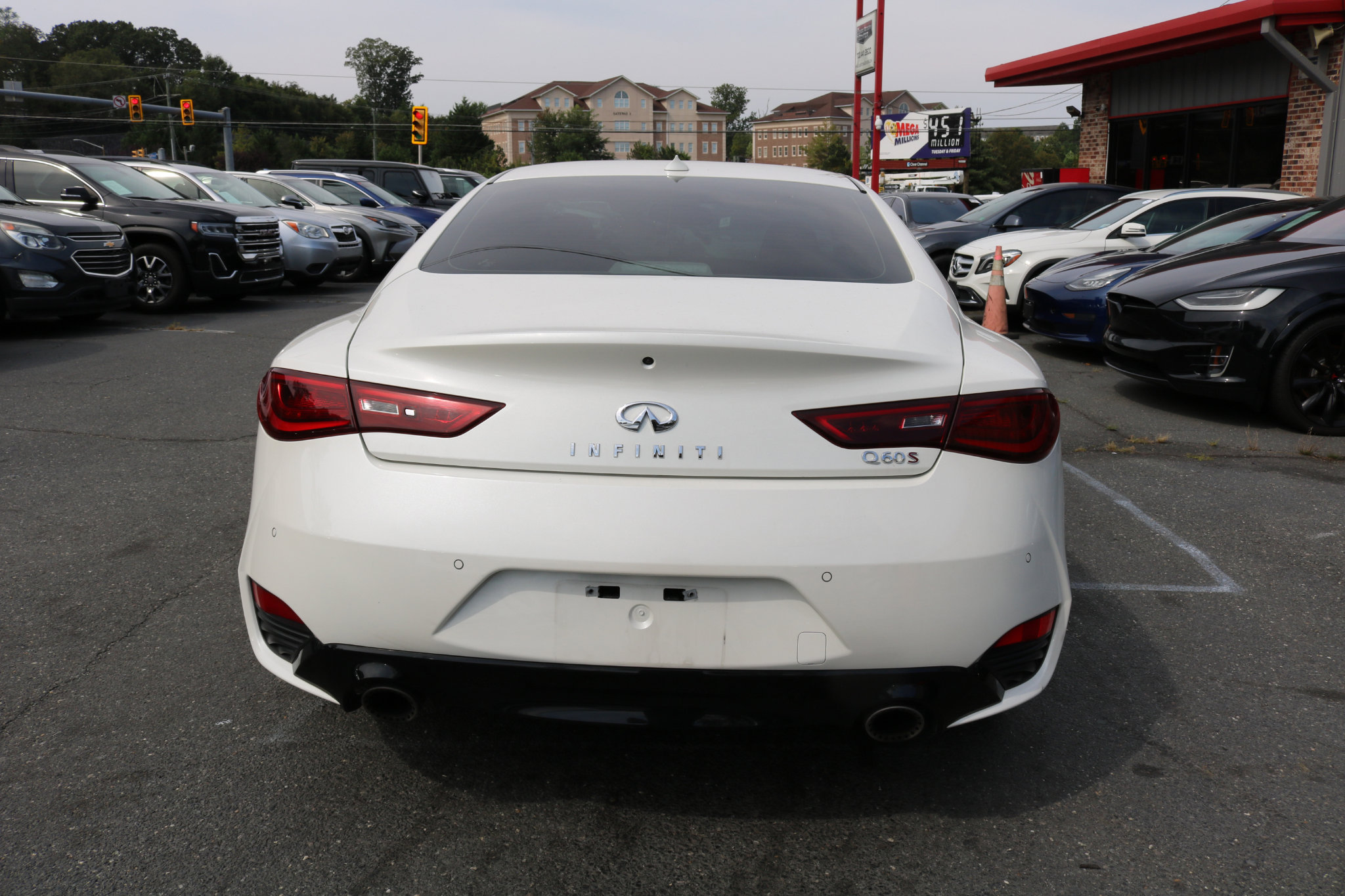 Used 2021 INFINITI Q60 Red Sport 400 w/ Proactive Package image 4