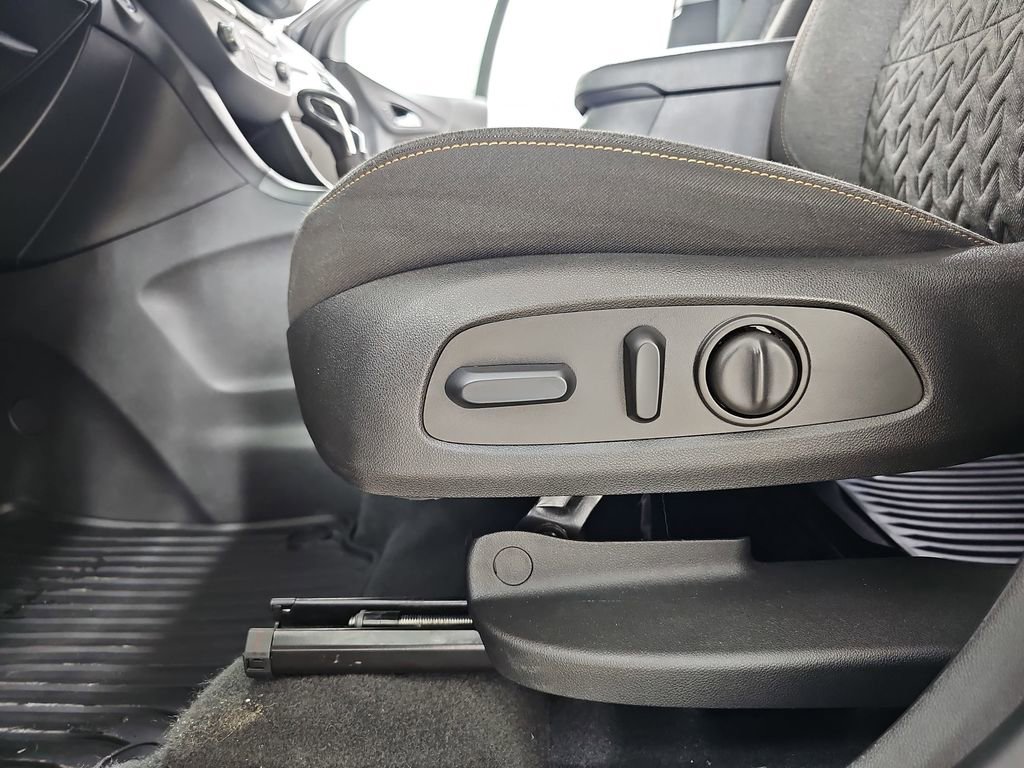 Certified 2024 Chevrolet Equinox LT image 35