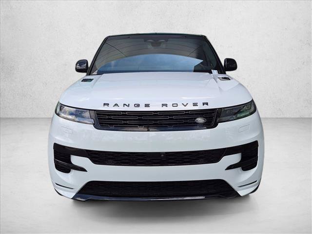Used 2026 Land Rover Range Rover Sport Dynamic SE AWD/4WD image 2