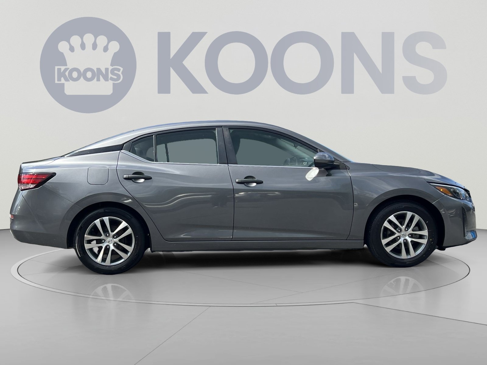 Used 2025 Nissan Sentra S FWD image 10