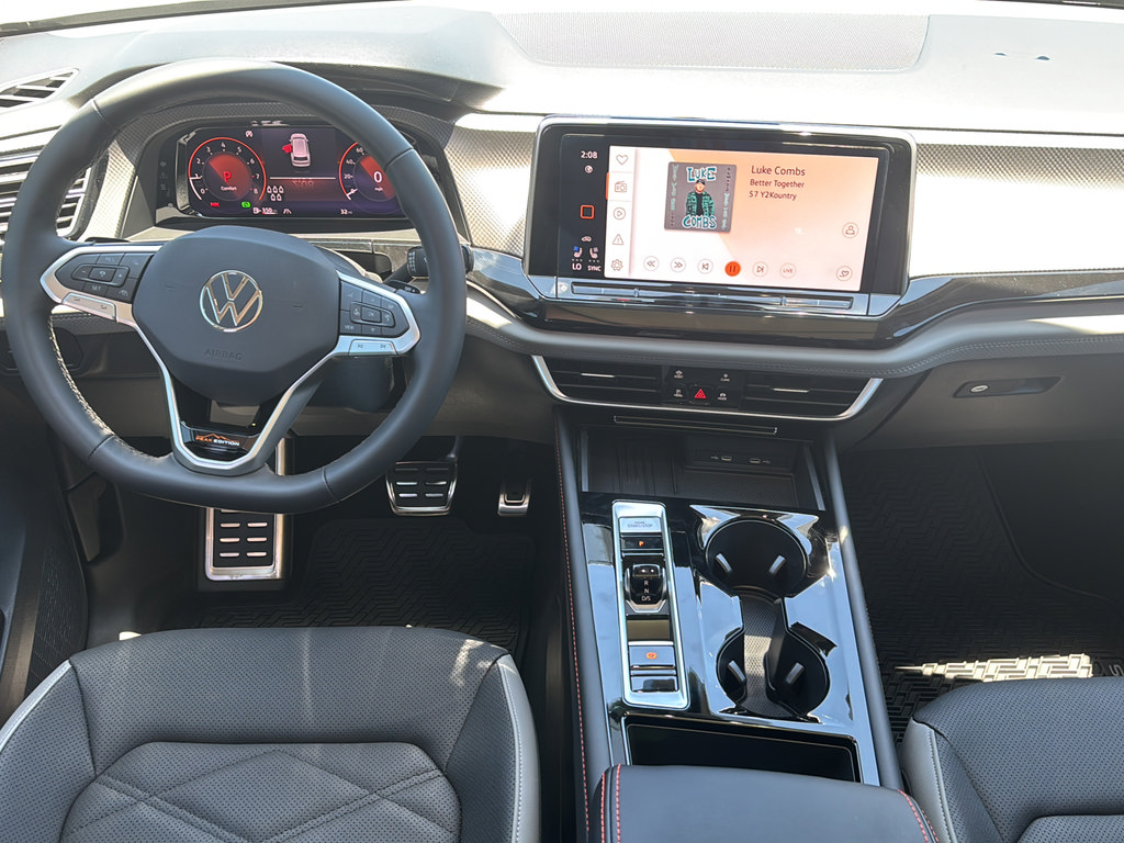 New 2026 Volkswagen Atlas Peak Edition AWD/4WD image 17