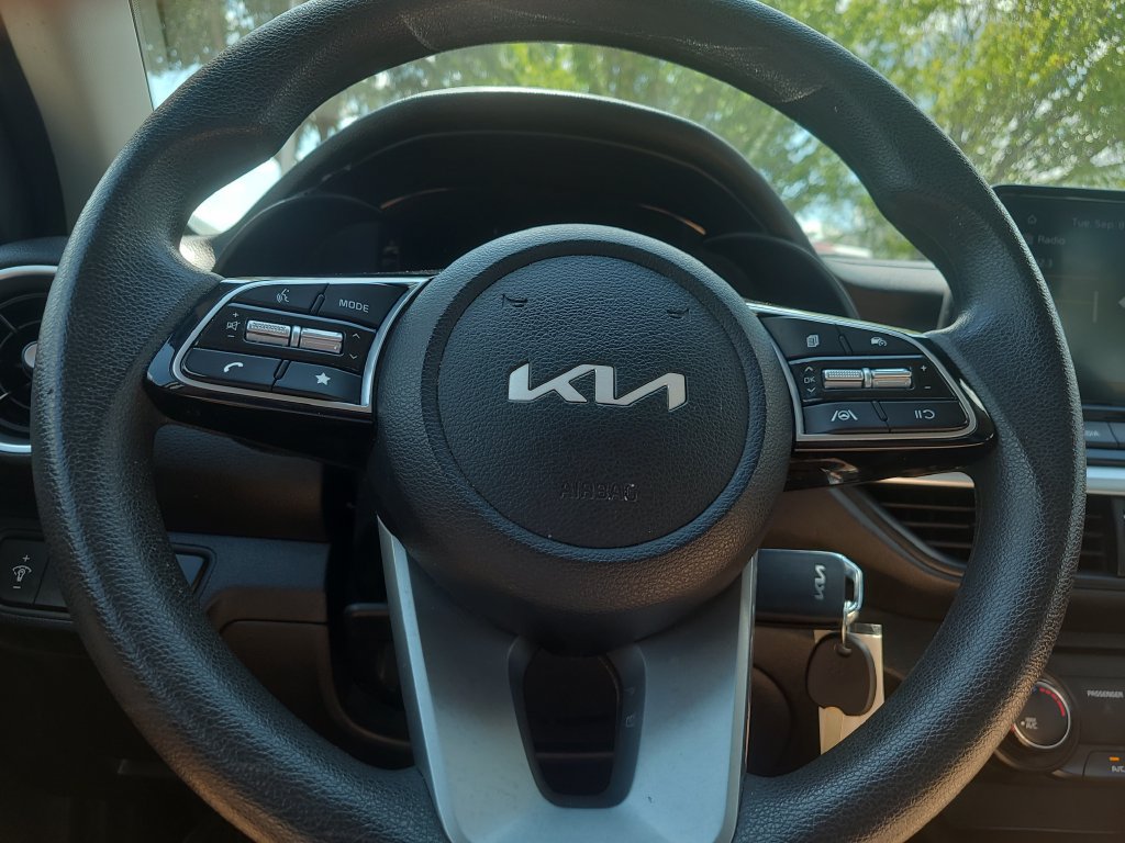 Used 2024 Kia Forte LXS FWD image 22