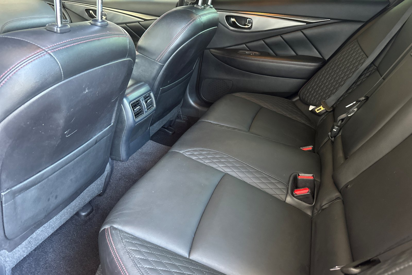 Used 2019 INFINITI Q50 Red Sport 400 w/ Sensory Package RWD image 4