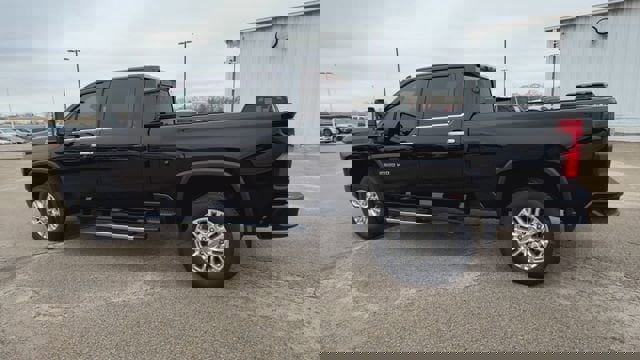 Used 2020 Chevrolet Silverado 2500 High Country w/ Z71 Off-Road Package AWD/4WD image 9