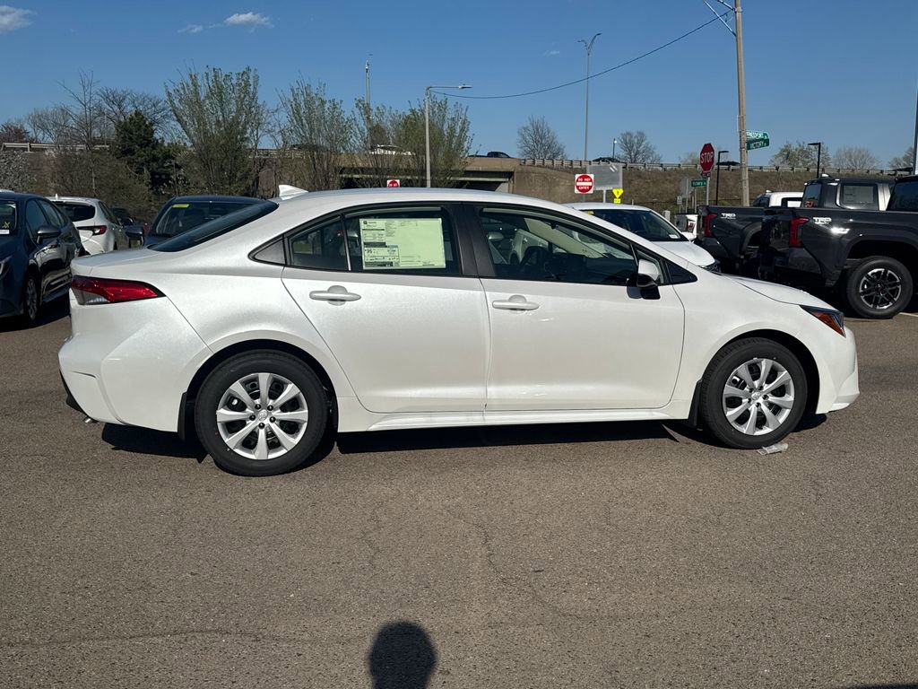 New 2026 Toyota Corolla LE FWD image 8