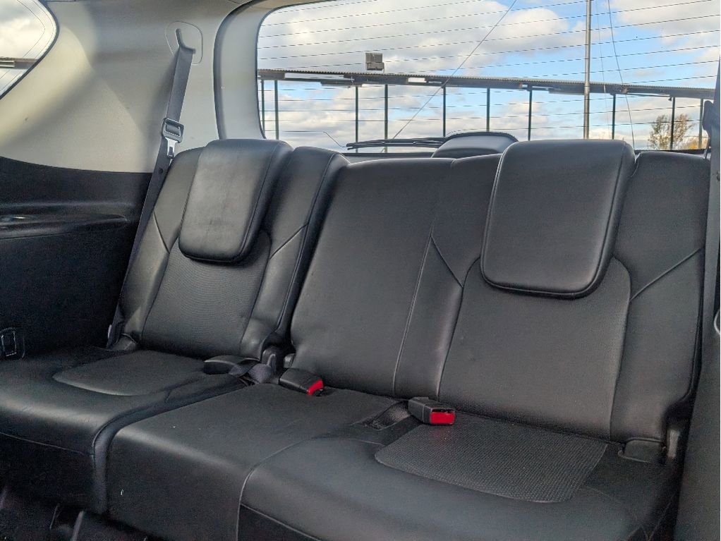 Used 2017 Nissan Armada SL w/ Interior Lighting Package image 35