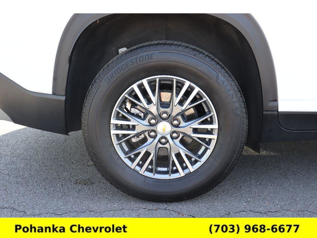 Certified 2025 Chevrolet Traverse LT w/ LPO, Floor Liner Package AWD/4WD image 28