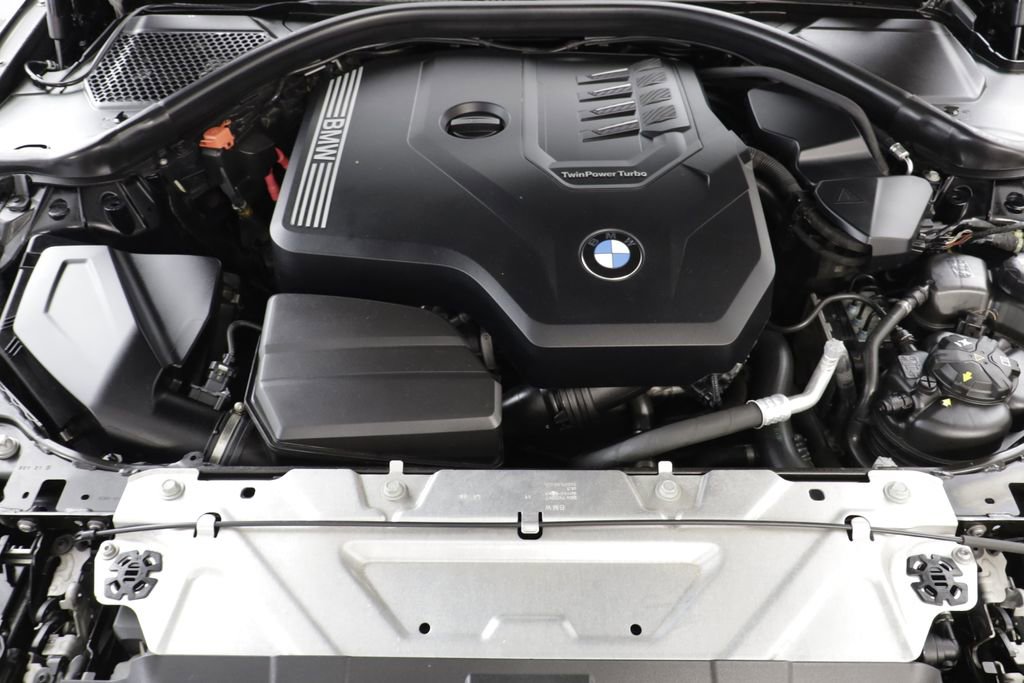 Used 2022 BMW 330i xDrive Sedan w/ Premium Package 2 AWD/4WD image 22