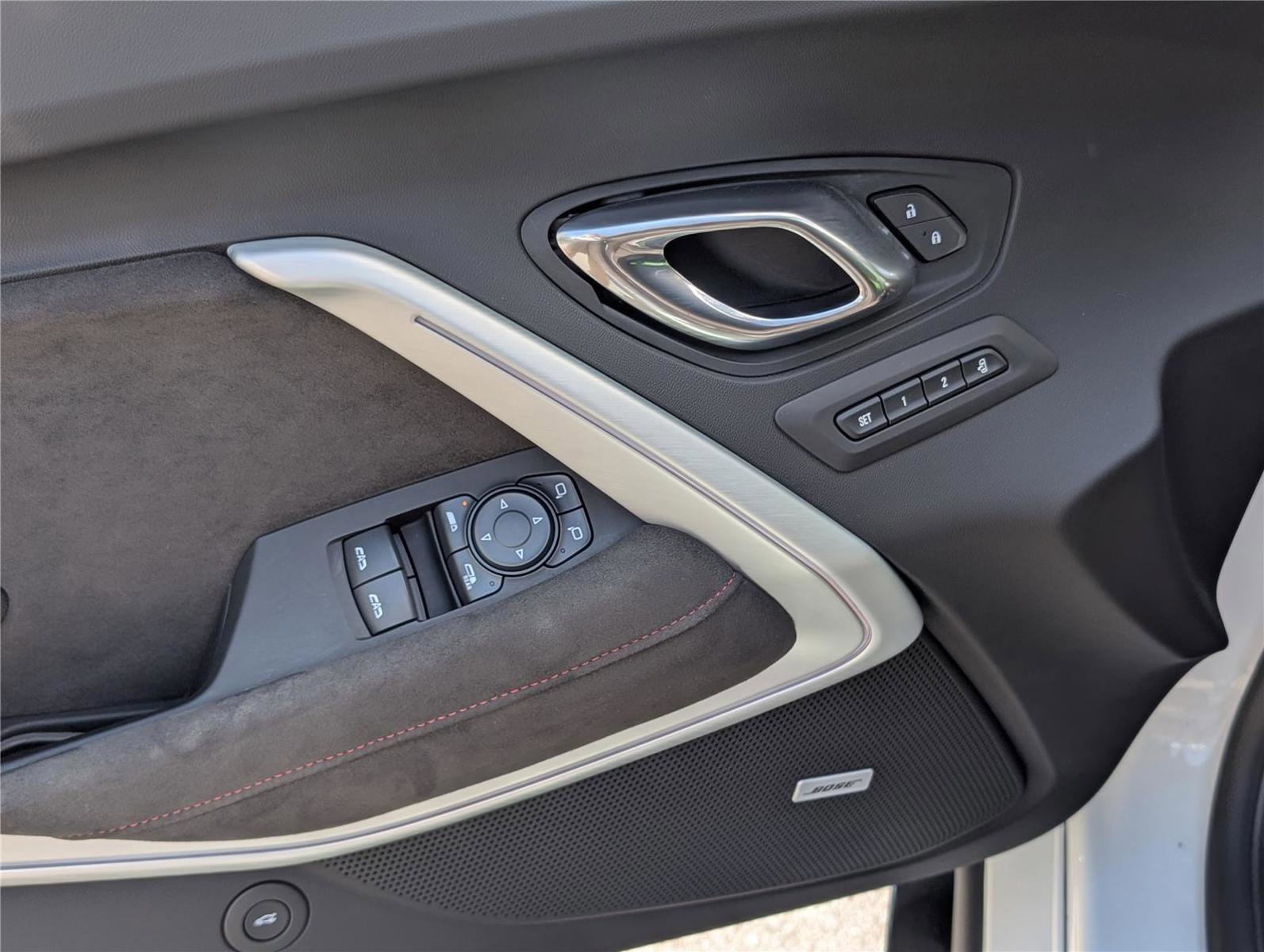 Used 2021 Chevrolet Camaro ZL1 image 18