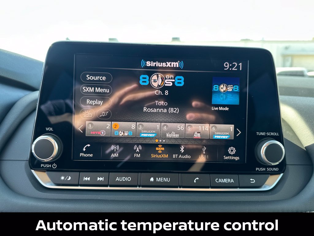 Certified 2026 Nissan Rogue SV AWD/4WD image 15