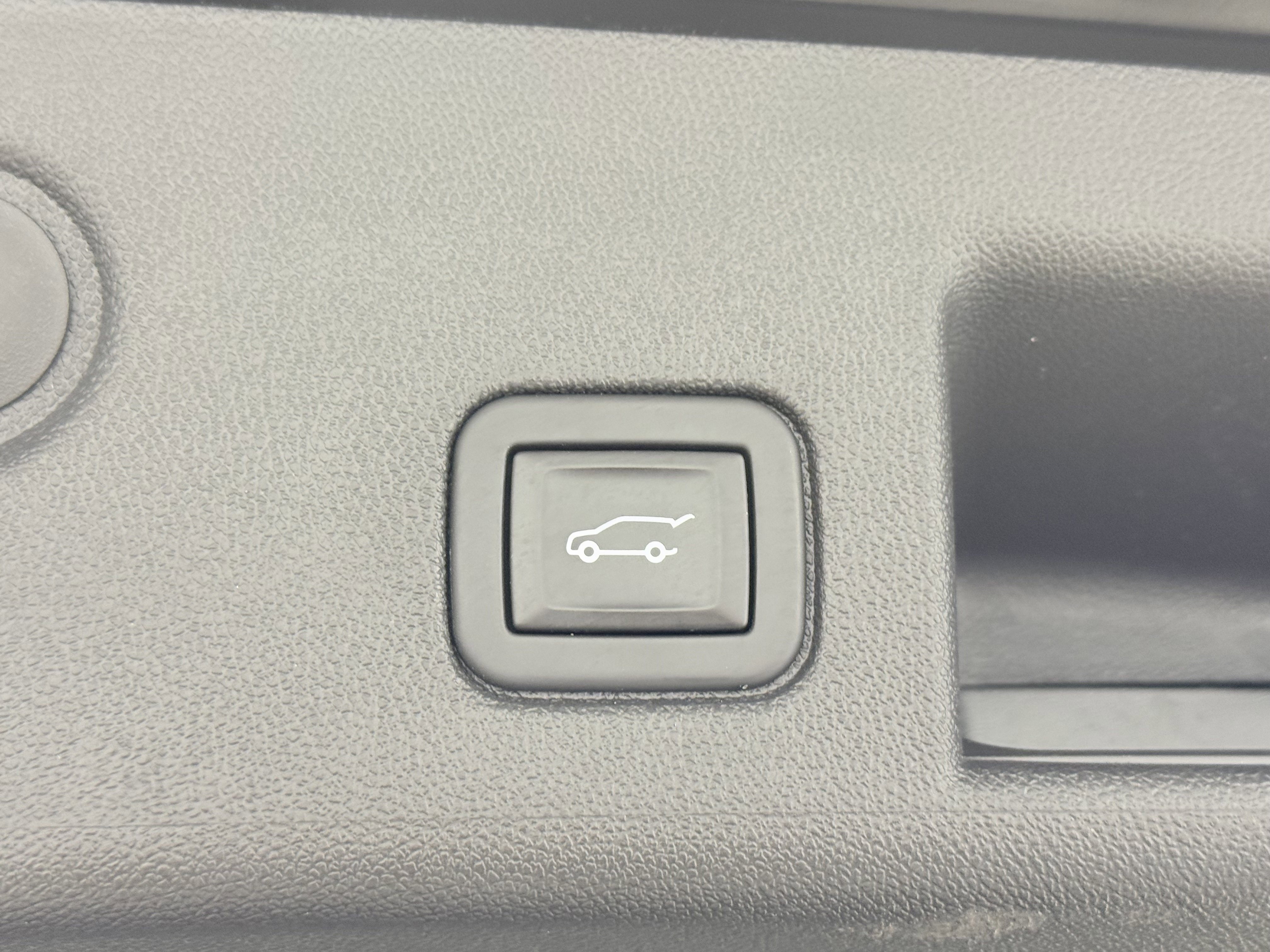 Certified 2023 Chevrolet Equinox LT image 11