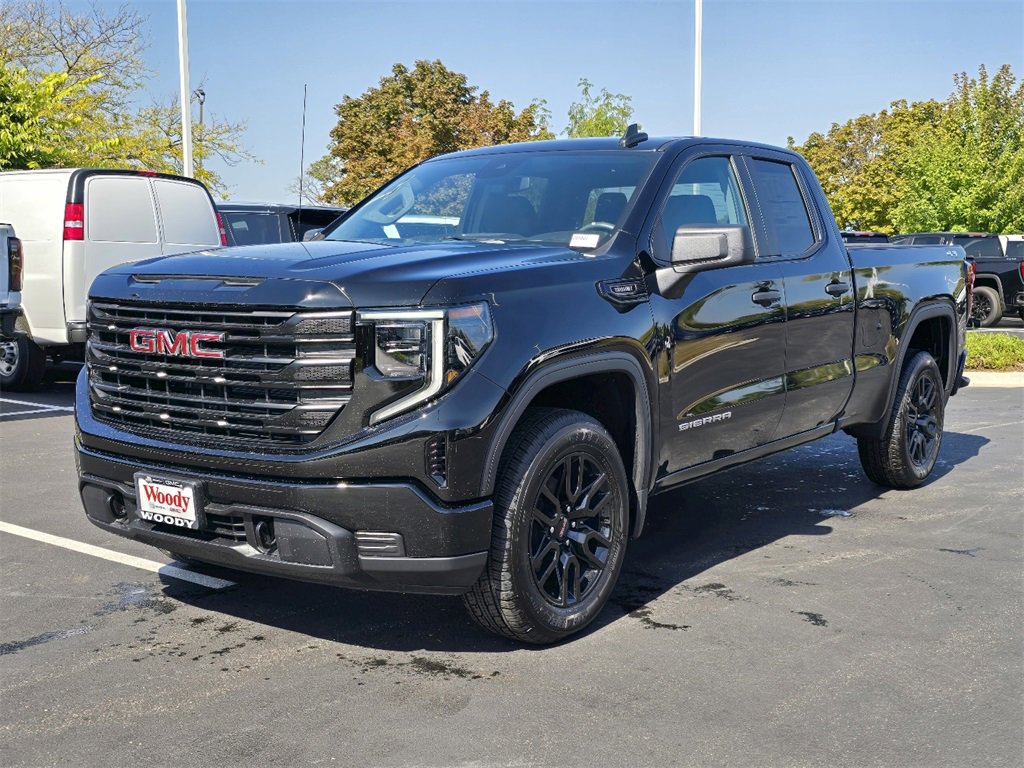 New 2026 GMC Sierra 1500 Pro w/ Graphite Edition image 4