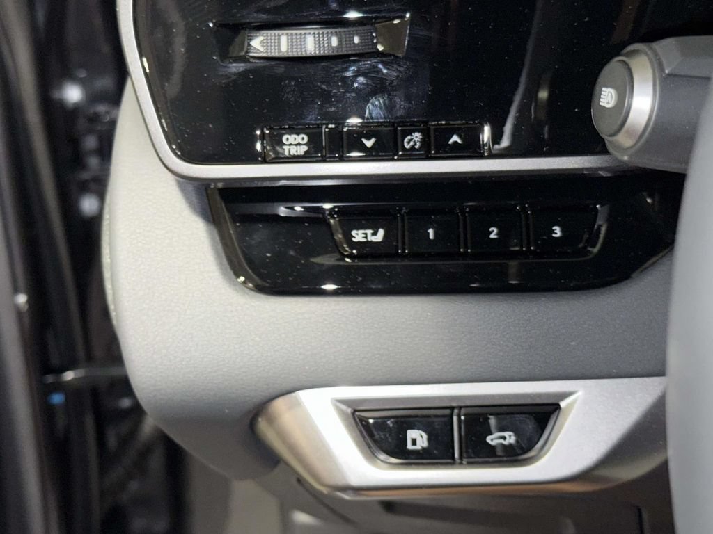 New 2026 Lexus RX 350 AWD image 17