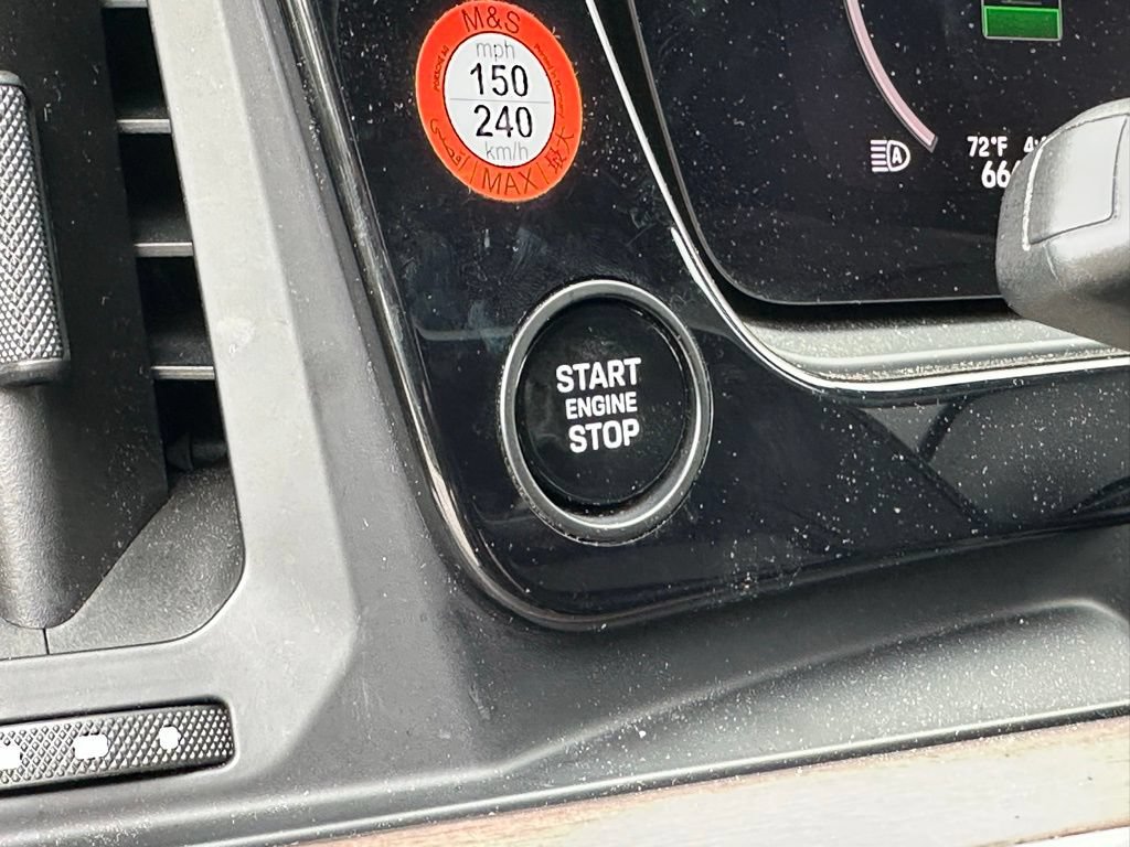 Certified 2025 Porsche Cayenne E-Hybrid AWD/4WD image 34