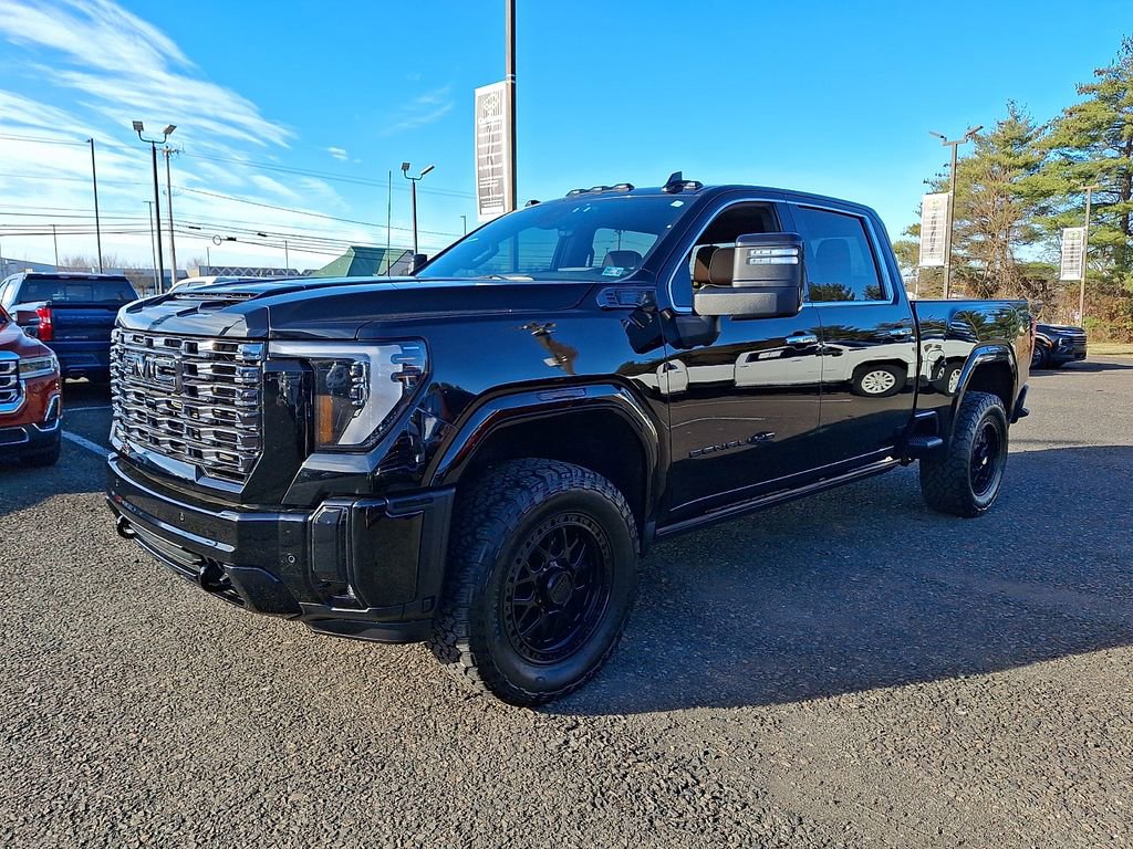 Certified 2025 GMC Sierra 2500 Denali Ultimate w/ Snow Plow Prep/Camper Package image 3