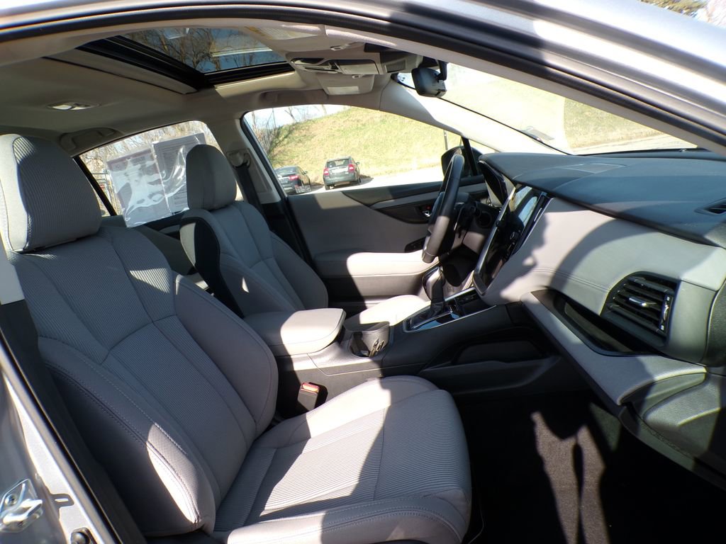 Used 2024 Subaru Legacy Premium AWD/4WD image 18