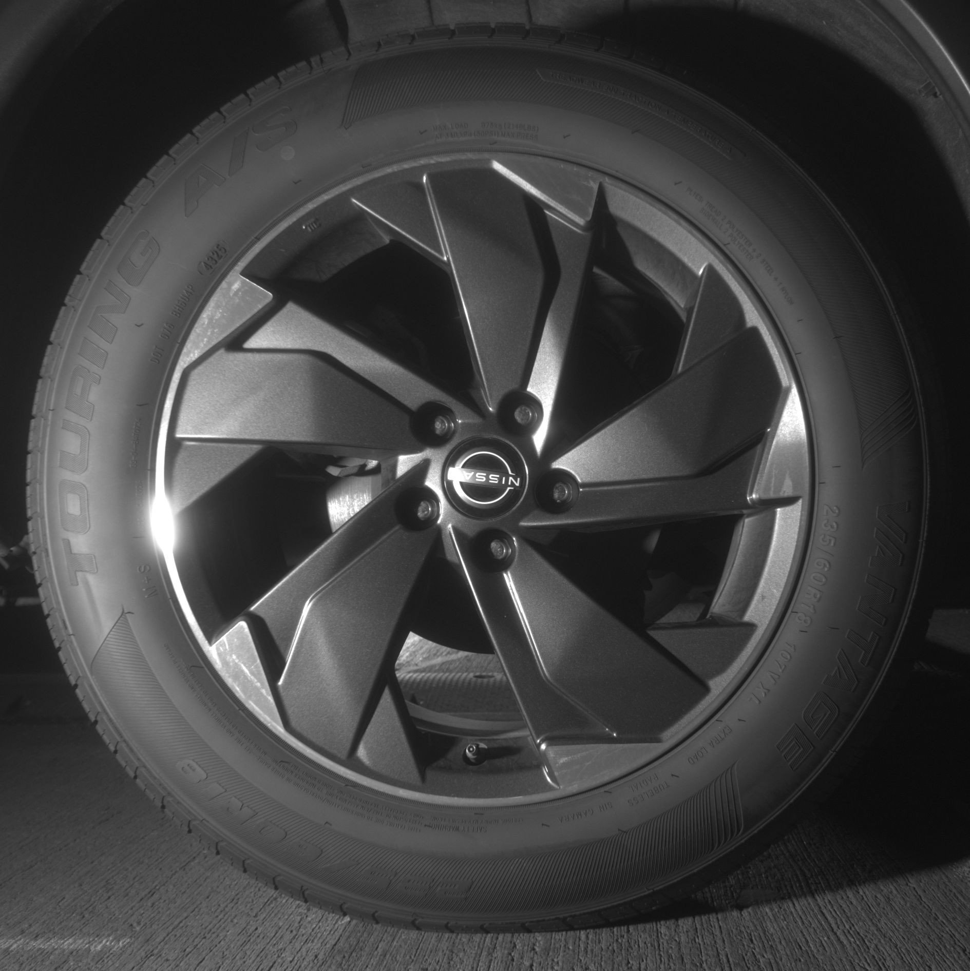 Used 2025 Nissan Rogue SV image 15