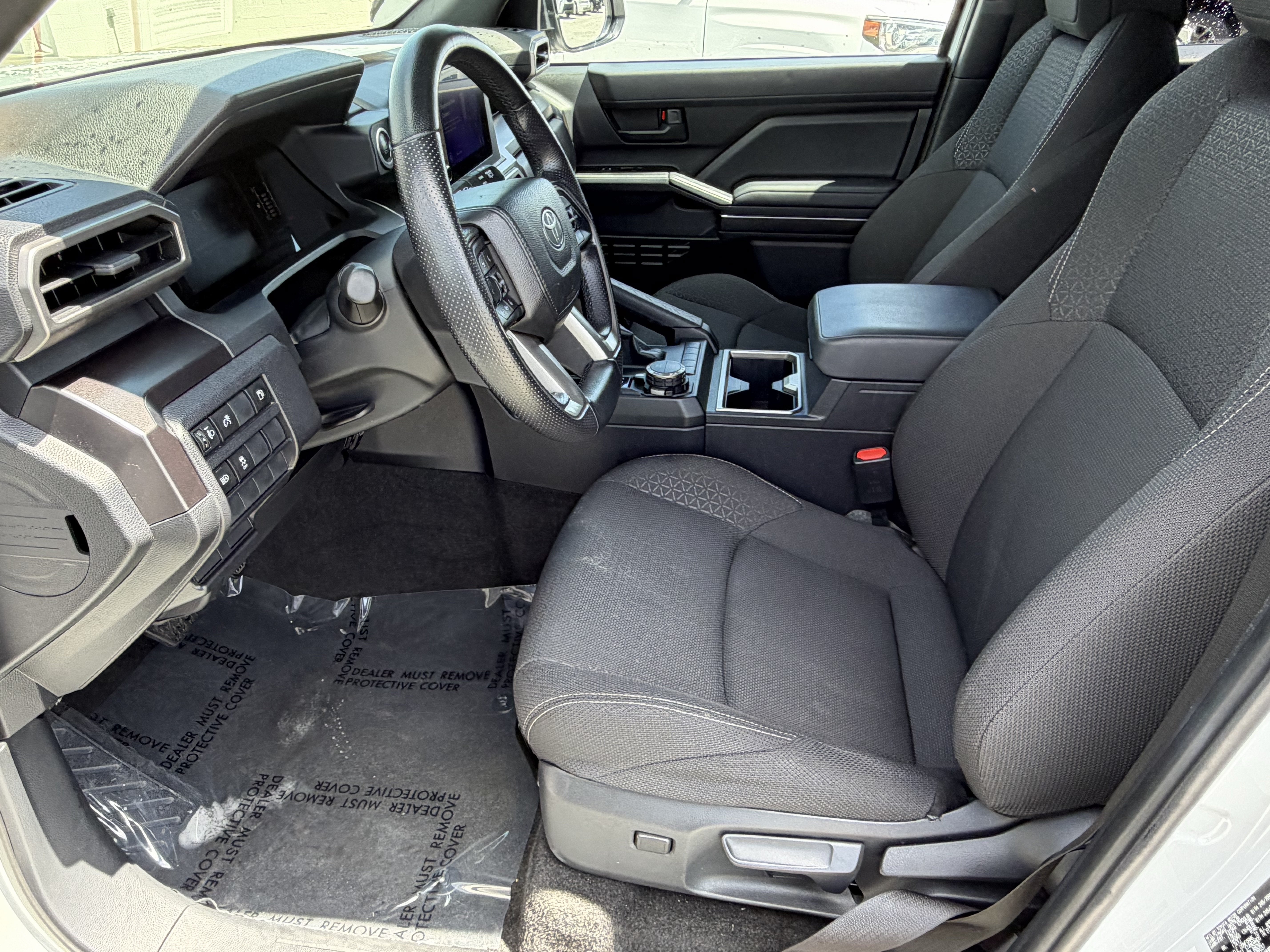 Certified 2025 Toyota 4Runner SR5 AWD/4WD image 27