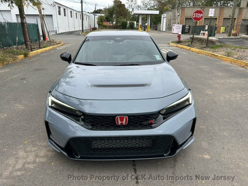 Used 2023 Honda Civic Type R image 4