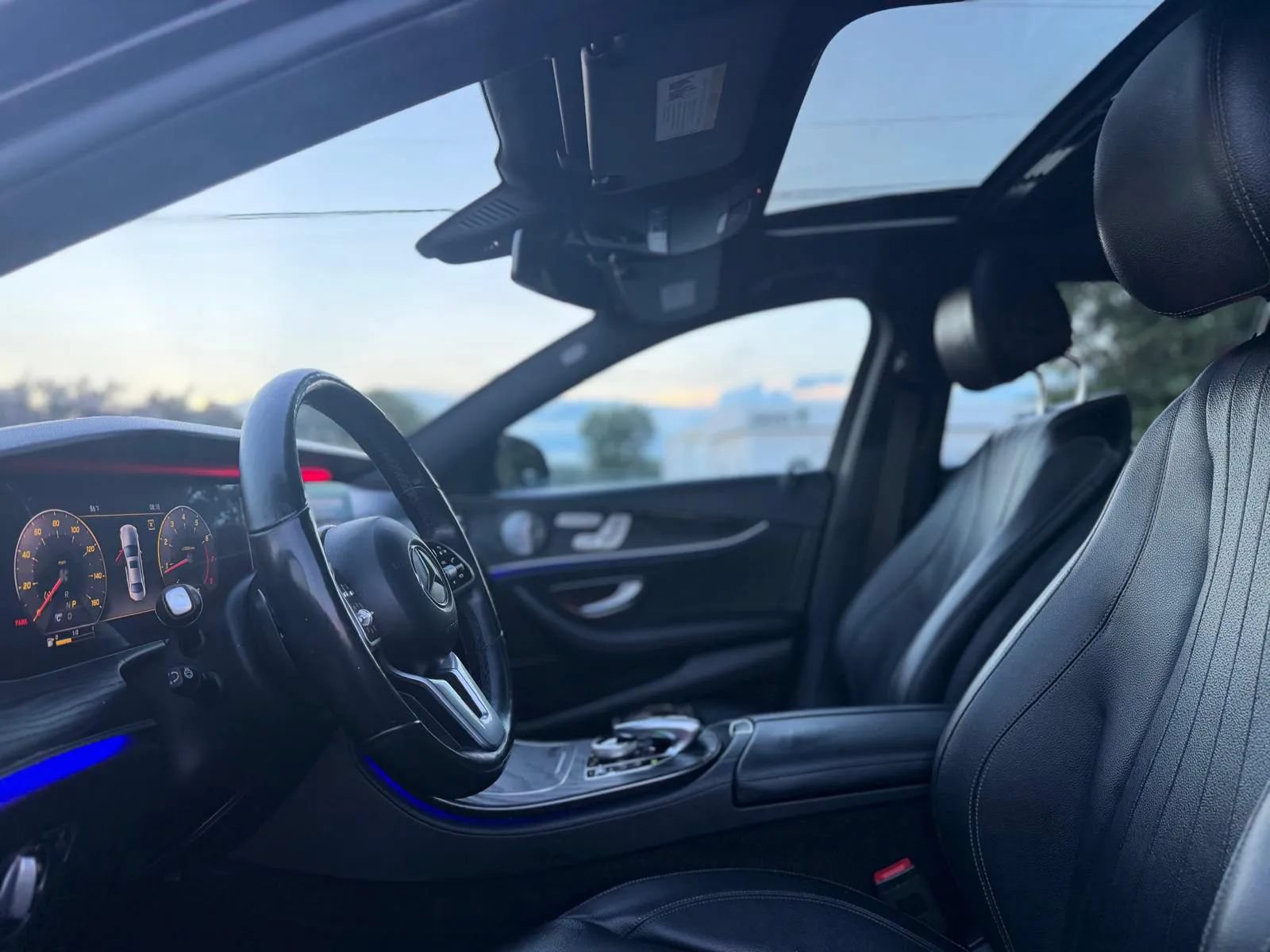 Used 2019 Mercedes-Benz E 300 4MATIC w/ Premium 1 Package image 29