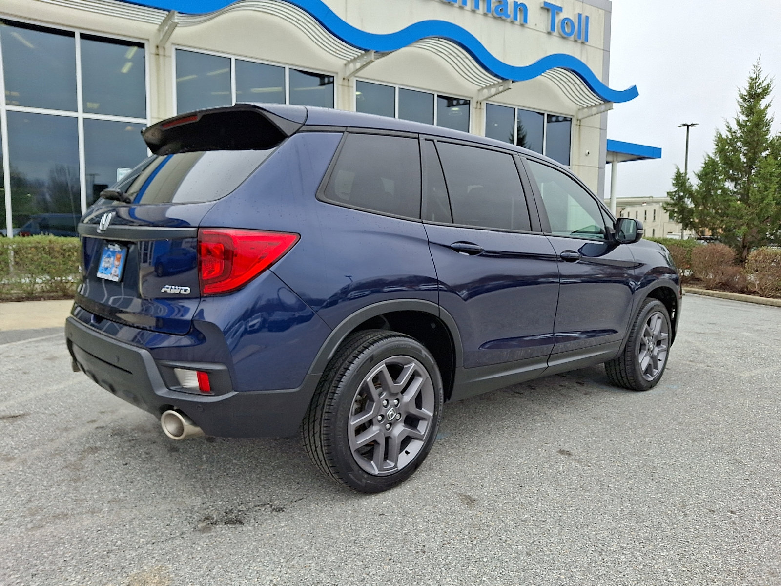 Used 2023 Honda Passport EX-L image 6