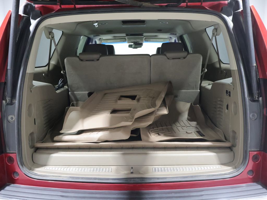Used 2015 Chevrolet Suburban LTZ AWD/4WD image 5