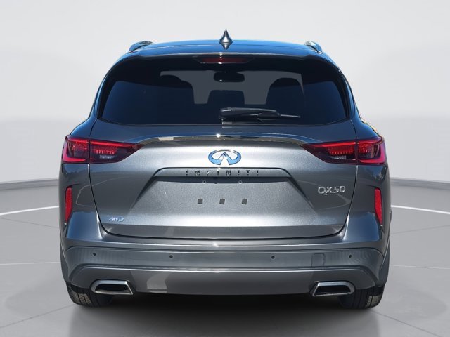 Used 2021 INFINITI QX50 Luxe w/ Appearance Package image 4